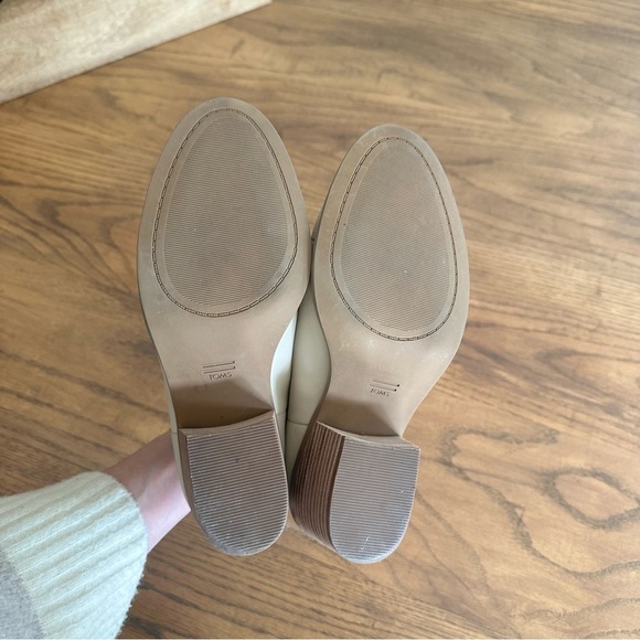 Toms Everly Cutout Block Heel Ankle Booties Beige Leather Size 7.5 Women’s Shoes - Picture 10 of 10